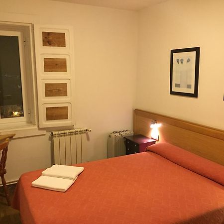 מלון סנטיאגו דה קומפוסטלה Casa Felisa מראה חיצוני תמונה